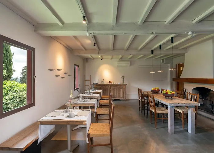 Podere Castellare Κατάλυμα σε φάρμα *