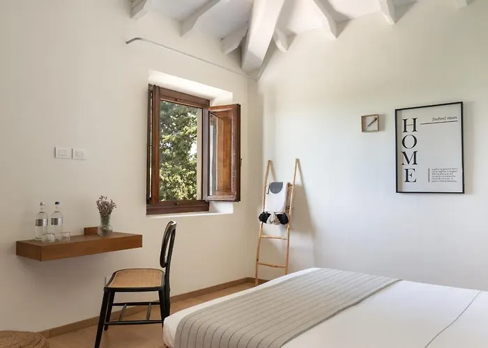 Podere Castellare Κατάλυμα σε φάρμα Pelago