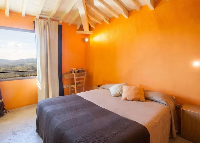 Κατάλυμα σε φάρμα Podere Castellare