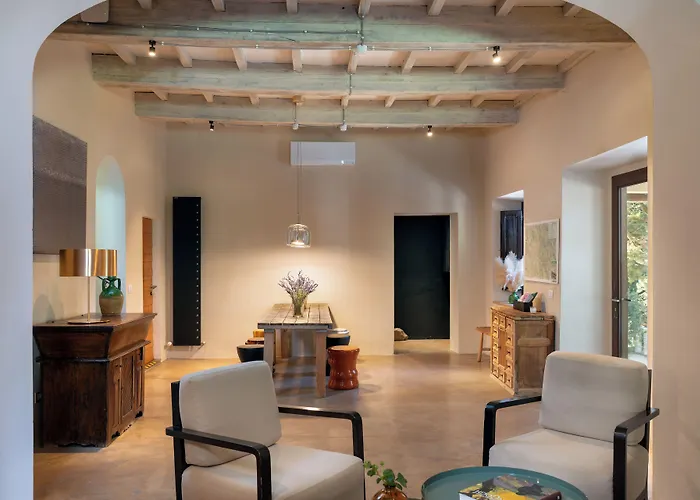 Podere Castellare Κατάλυμα σε φάρμα *