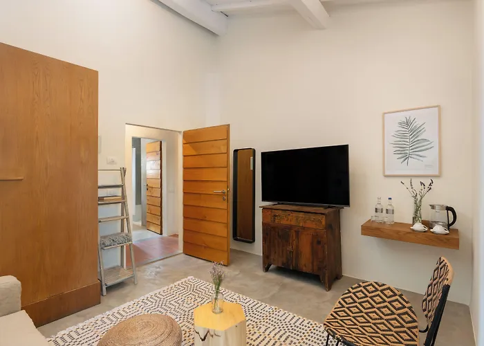 Κατάλυμα σε φάρμα Podere Castellare *