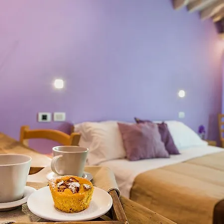 Podere Castellare Farm stay *