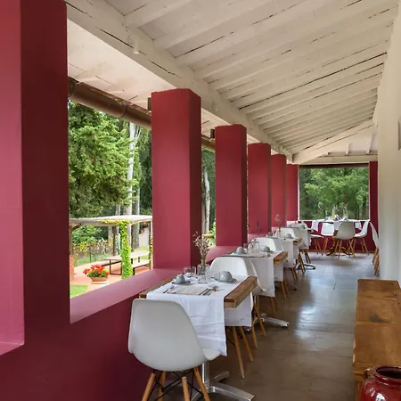 Podere Castellare Farm stay *