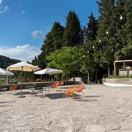Podere Castellare Farm stay *